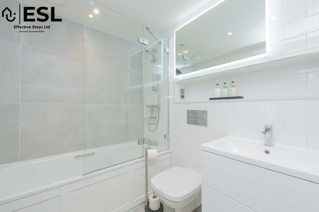 2 Bedroom Church Apartment 5 Mins To Town Centre - Free Parking 슈루즈버리 외부 사진